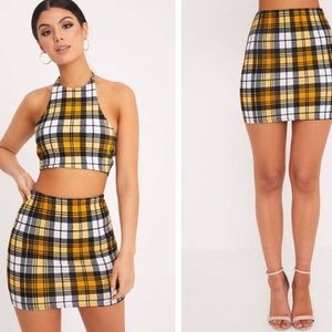 2-PIECE PRETTYLITTLETHING SET 💛